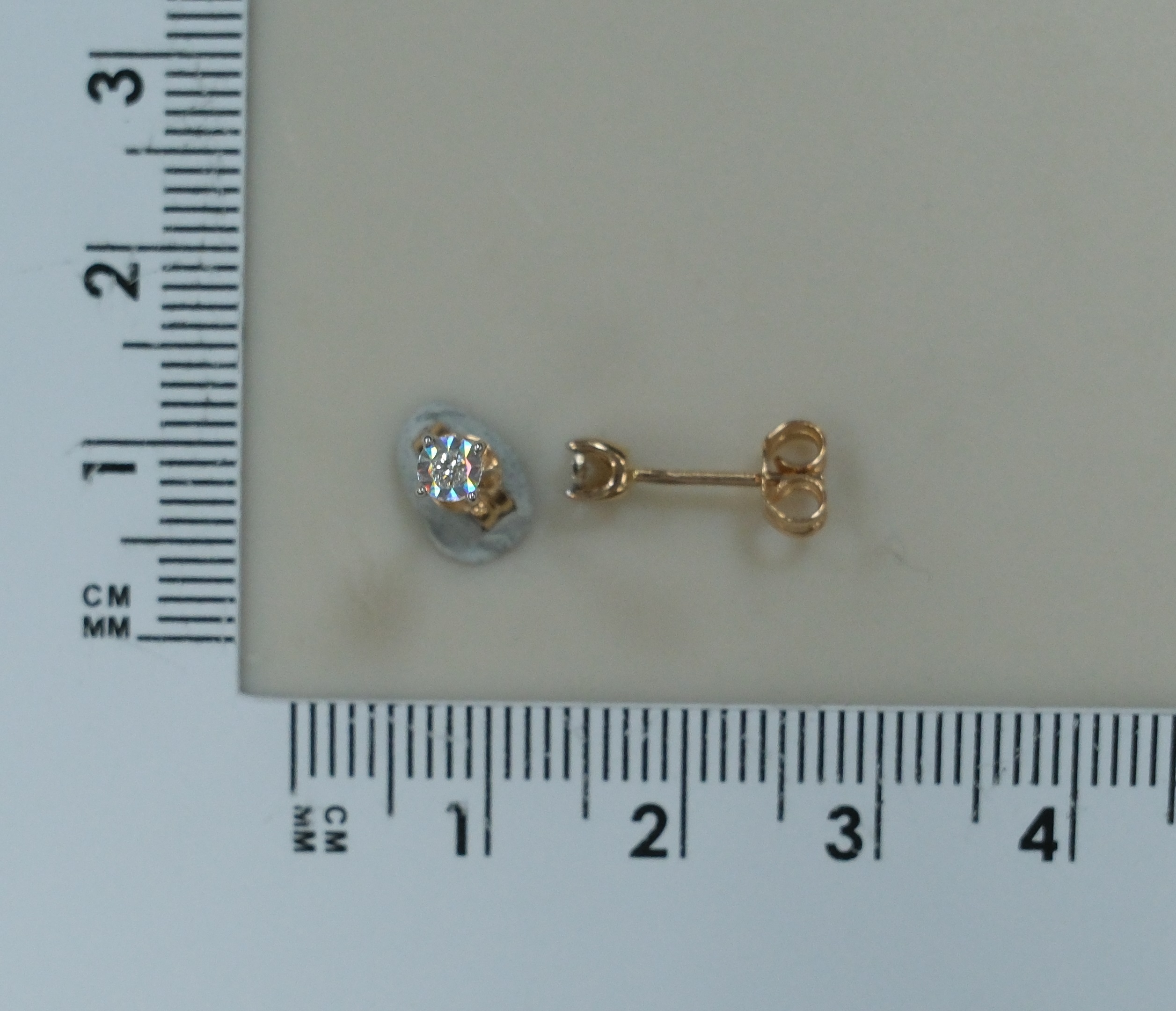 10511-001333 Серьги (Au 585)